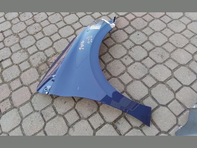 bontott PEUGEOT 208 Jobb első Sárvédő