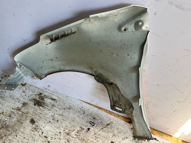 bontott PEUGEOT 208 Jobb első Sárvédő