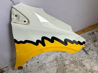 bontott PEUGEOT 208 Jobb első Sárvédő