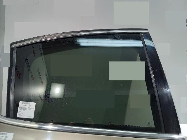 bontott PEUGEOT 208 Jobb hátsó Ablak