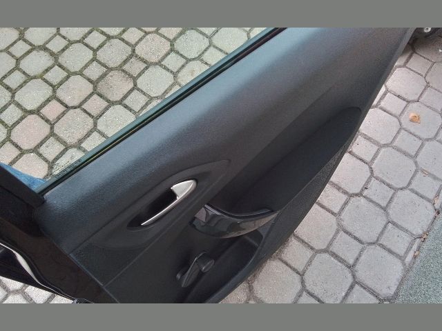 bontott PEUGEOT 208 Jobb hátsó Ajtó (Részeivel)