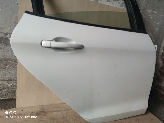 bontott PEUGEOT 208 Jobb hátsó Ajtó (Részeivel)
