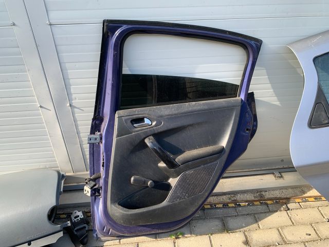 bontott PEUGEOT 208 Jobb hátsó Ajtó (Üres lemez)