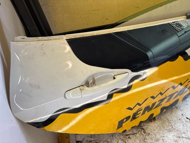 bontott PEUGEOT 208 Jobb hátsó Ajtó (Üres lemez)