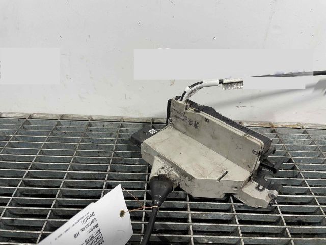 bontott PEUGEOT 208 Jobb hátsó Ajtózár