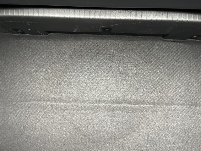 bontott PEUGEOT 208 Jobb hátsó Fixüveg (Ajtóban)