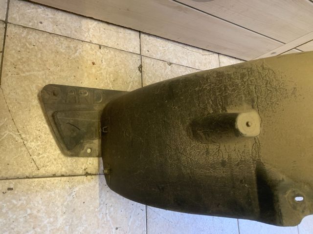 bontott PEUGEOT 208 Jobb hátsó Hátsó Dobbetét (Kerékjárati, Műanyag)