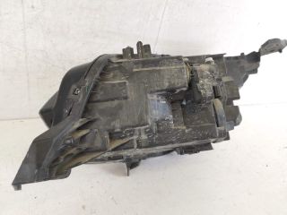 bontott PEUGEOT 208 Jobb Ledes Fényszóró