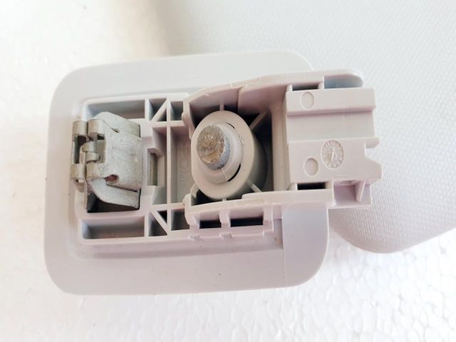 bontott PEUGEOT 208 Jobb Napellenző