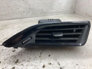 bontott PEUGEOT 208 Jobb Szellőző