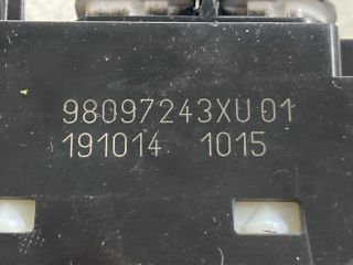 bontott PEUGEOT 208 Kapcsoló (Magában)