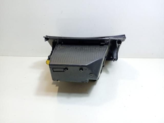 bontott PEUGEOT 208 Kesztyűtartó