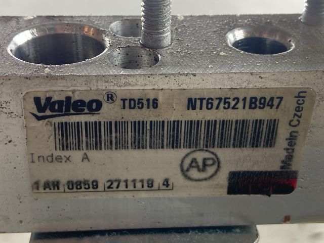 bontott PEUGEOT 208 Klíma Párologtató