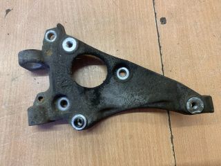 bontott PEUGEOT 208 Klímakompresszor Tartó Bak