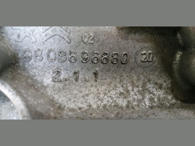 bontott PEUGEOT 208 Klímakompresszor Tartó Bak