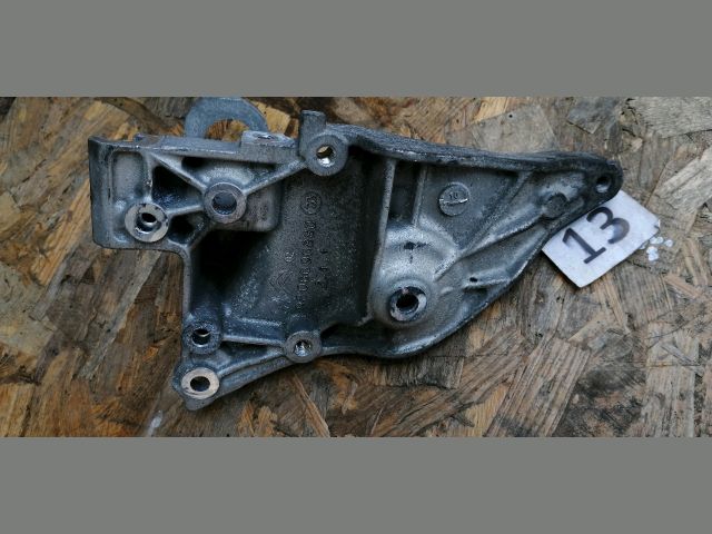 bontott PEUGEOT 208 Klímakompresszor Tartó Bak