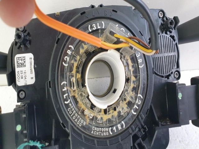 bontott PEUGEOT 208 Komplett Kormánykapcsoló (Bajuszkapcsoló)