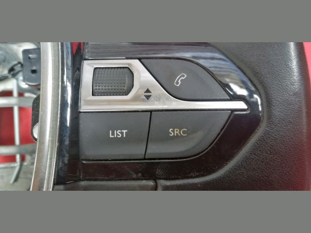 bontott PEUGEOT 208 Kormány