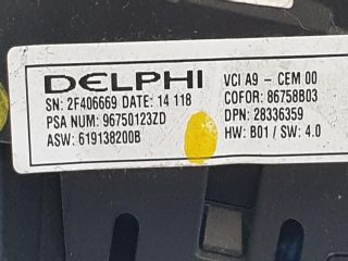 bontott PEUGEOT 208 Kormány