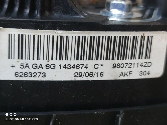 bontott PEUGEOT 208 Kormánylégzsák