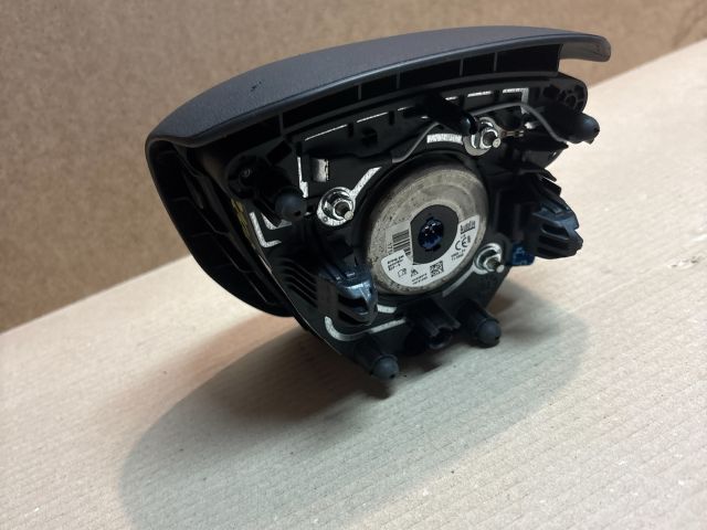 bontott PEUGEOT 208 Kormánylégzsák