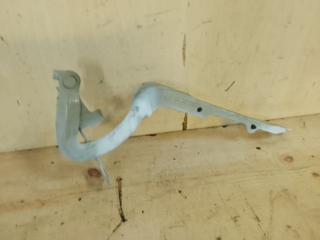 bontott PEUGEOT 208 Motorháztető Jobb Zsanér