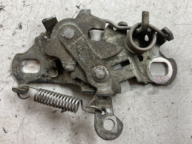 bontott PEUGEOT 208 Motorháztető Zárszerkezet