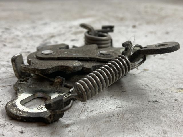 bontott PEUGEOT 208 Motorháztető Zárszerkezet