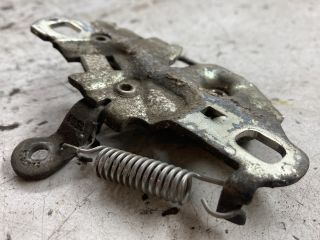 bontott PEUGEOT 208 Motorháztető Zárszerkezet