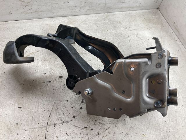 bontott PEUGEOT 208 Pedálsor (Gáz, Fék, Kuplung)