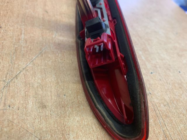 bontott PEUGEOT 208 Pótféklámpa