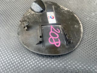 bontott PEUGEOT 208 Tankajtó