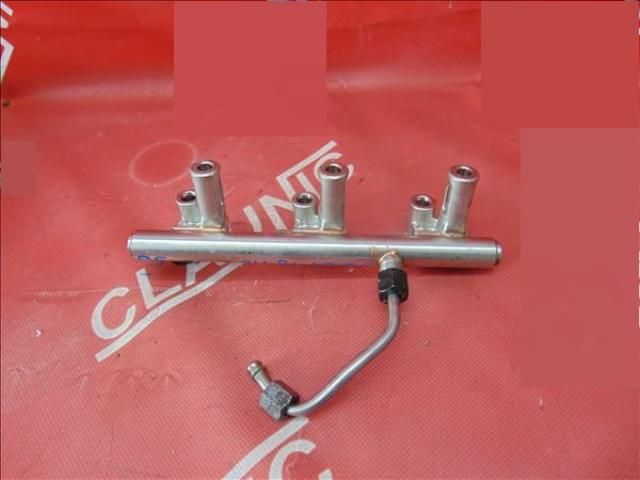 bontott PEUGEOT 3008 Porlasztó Sor / Híd