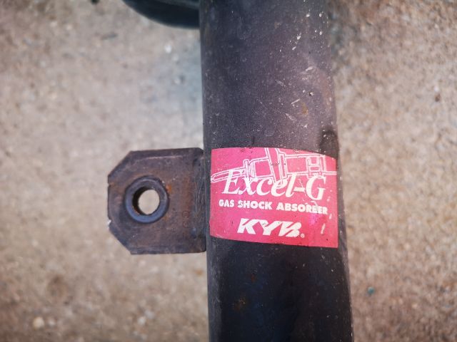 bontott PEUGEOT 3008 Bal első Gólyaláb (Lengécsillapító, Rugó)