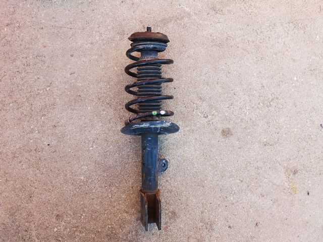 bontott PEUGEOT 3008 Bal első Gólyaláb (Lengécsillapító, Rugó)