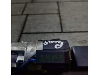 bontott PEUGEOT 3008 Gyújtáskapcsoló