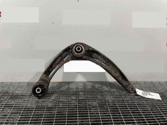 bontott PEUGEOT 3008 Jobb első Lengőkar