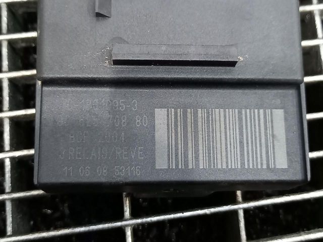bontott PEUGEOT 3008 Klíma Relé