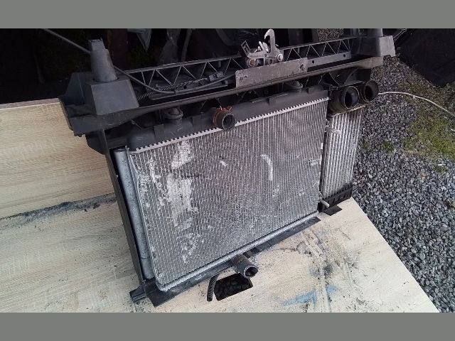 bontott PEUGEOT 3008 Komplett Homlokfal (Részeivel)