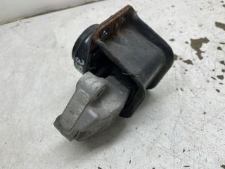 bontott PEUGEOT 3008 Motor Tartó Bak (Pozíciófüggetlen)