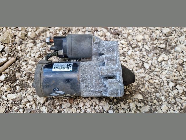 bontott PEUGEOT 3008 Önindító