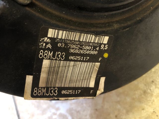 bontott PEUGEOT 3008 Fékrásegítő