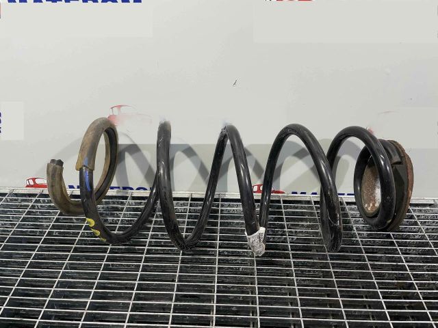 bontott PEUGEOT 3008 Első Rugó