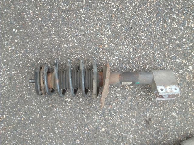 bontott PEUGEOT 3008 Jobb első Gólyaláb (Lengécsillapító, Rugó)