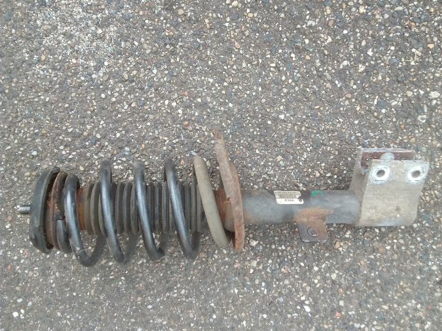 bontott PEUGEOT 3008 Jobb első Gólyaláb (Lengécsillapító, Rugó)