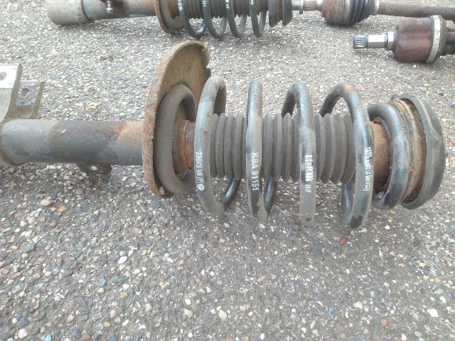 bontott PEUGEOT 3008 Jobb első Gólyaláb (Lengécsillapító, Rugó)