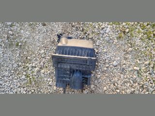 bontott PEUGEOT 3008 Légszűrő Ház