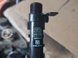 bontott PEUGEOT 3008 Porlasztó (1 db)