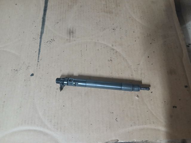 bontott PEUGEOT 3008 Porlasztó (1 db)