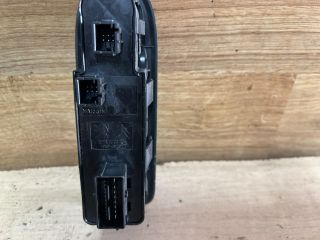 bontott PEUGEOT 3008 Ablakemelő Kapcsoló Négyes / Kettes